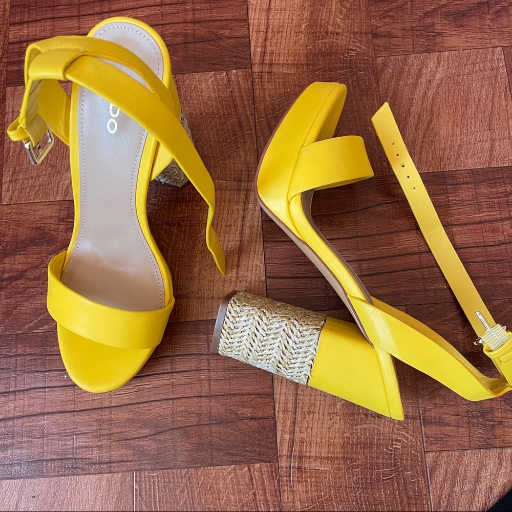 ALDO Heels - Picture 2 of 2